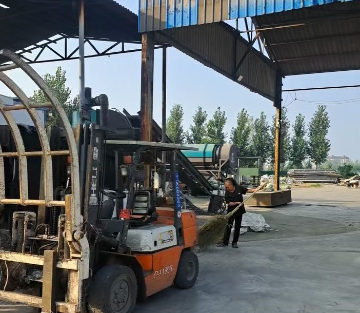 好的衛(wèi)生環(huán)境不僅會讓生產(chǎn)更加安全，也會讓人心情舒暢，好的心情會吸引好運的。