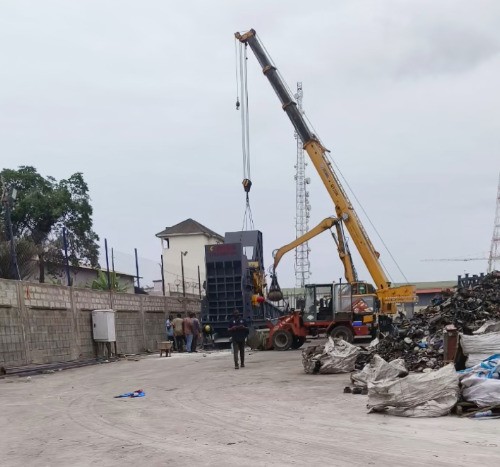 路友就是這樣，高大的 、有魅力的、 威武的。