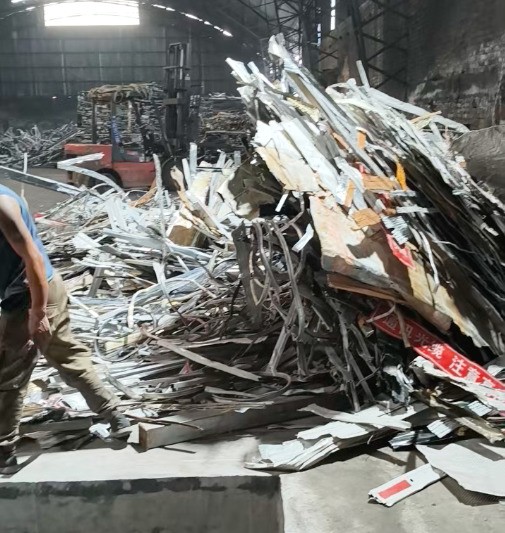 路友廢鋁破碎機好上手，好出料，好漂亮