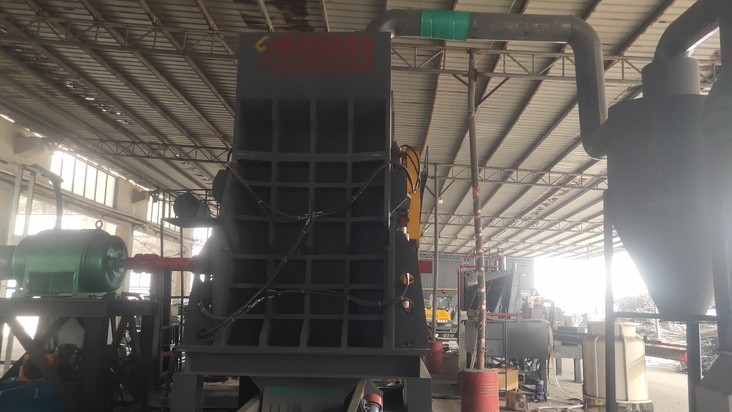 這就叫專業(yè)！恭喜江西老表路友破碎分選線安裝完成