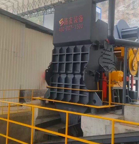 又一條路友破碎線在山區(qū)順利落成，為武漢再生資源循環(huán)利用網(wǎng)絡(luò)筑牢堅實支點。