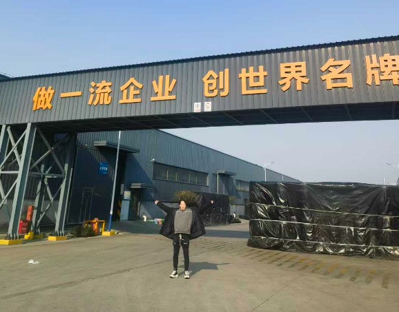 又一臺(tái)路友設(shè)備順利安家！從方案設(shè)計(jì)到安裝交付，每一步都精益求精。以硬核裝備，陪萬(wàn)千老板掘金再生資源賽道！