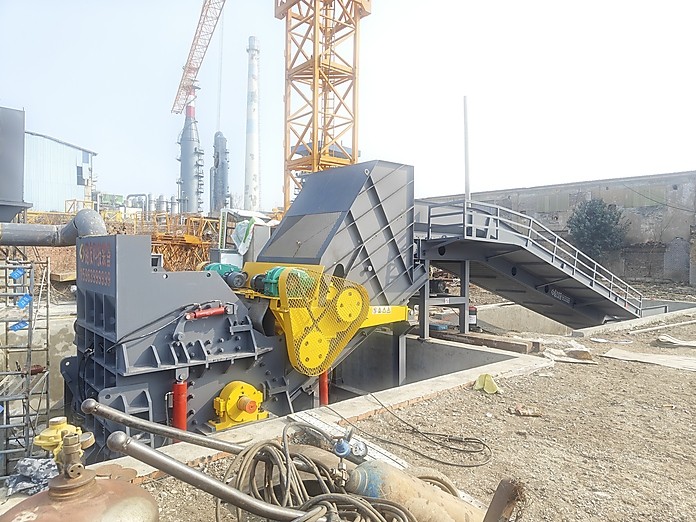 路友專業(yè)生產(chǎn)制造廢舊金屬破碎機(jī)，從選型到安裝一站式服務(wù)。