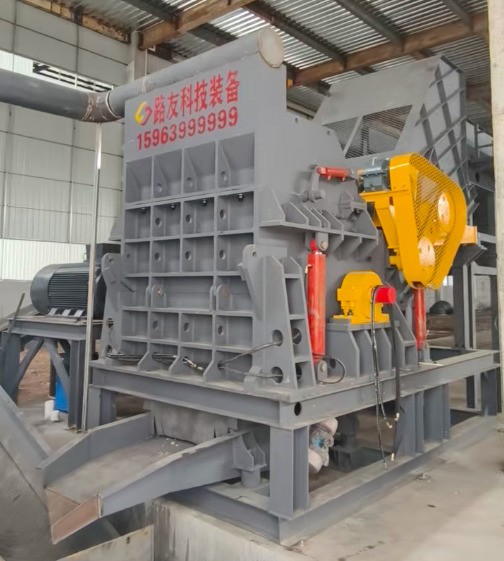 破碎難題，一“機”搞定！選對設(shè)備，事半功倍——重慶200型破碎機